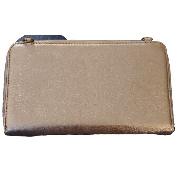 THE SAK Iris Smartphone Convertible Crossbody Wallet Purse Metalic Silver Flaw - Picture 3 of 5